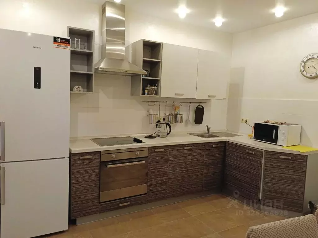 2-к кв. Ульяновская область, Ульяновск Ульяновский просп., 28 (70.0 м) - Фото 1