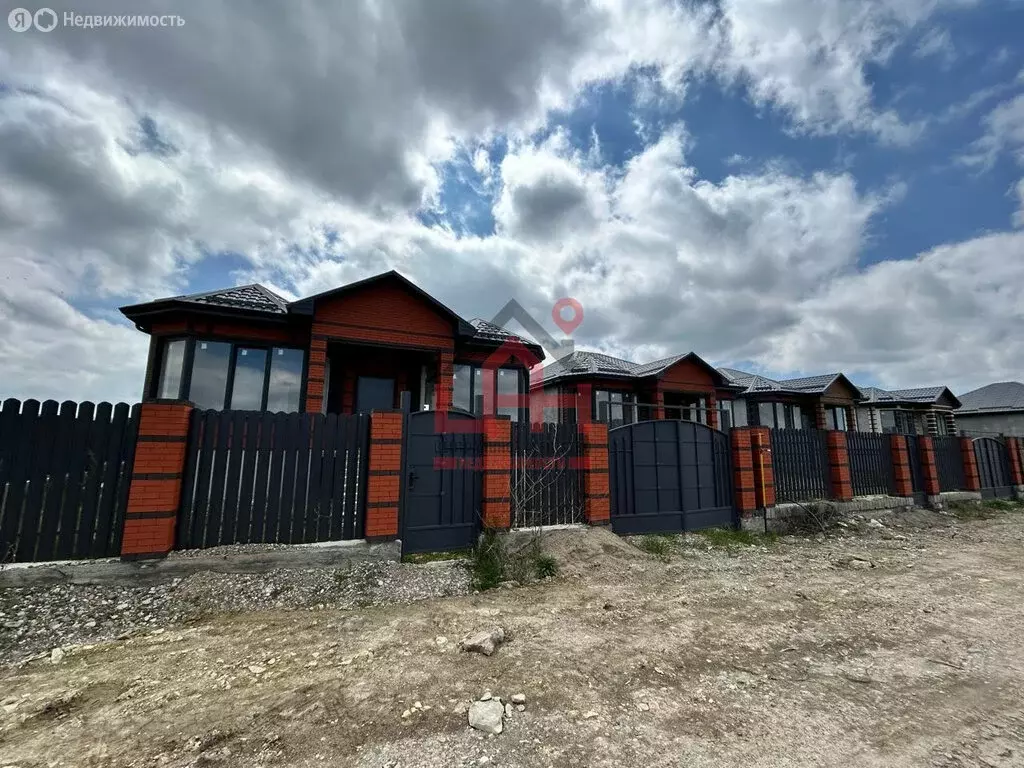Дом в Ессентуки, Ручейная улица (130 м) - Фото 1