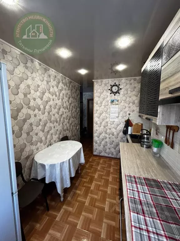 3-к кв. Алтайский край, Барнаул ул. Антона Петрова, 256 (59.4 м) - Фото 2