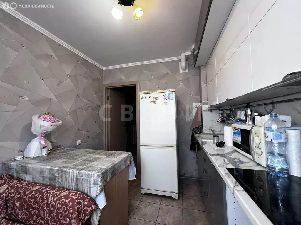 1-комнатная квартира: Тюмень, улица Пермякова, 81 (30.5 м) - Фото 1