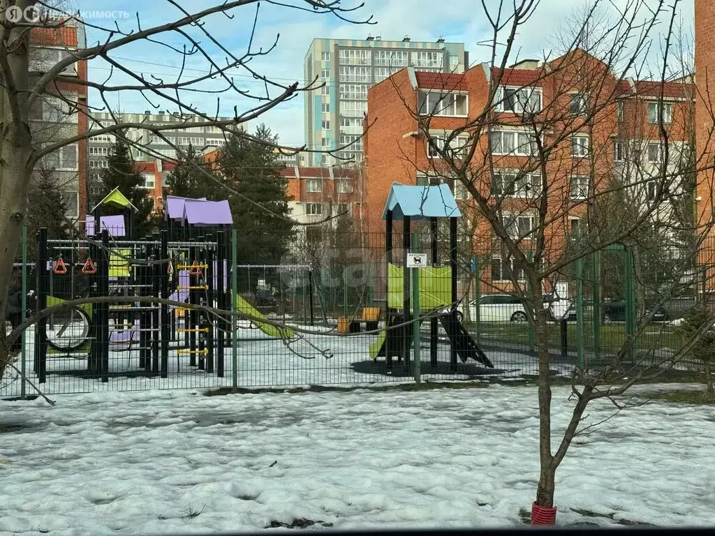 3-комнатная квартира: Калининград, улица Еловая Аллея, 56 (88.1 м) - Фото 2