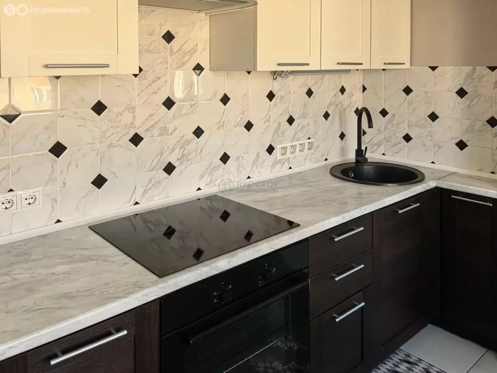 1-комнатная квартира: посёлок городского типа Лопатино, Сухановская ... - Фото 2