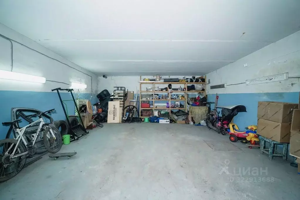 Гараж в Омская область, Омск Городок Нефтяников мкр, ул. Строителей, ... - Фото 1