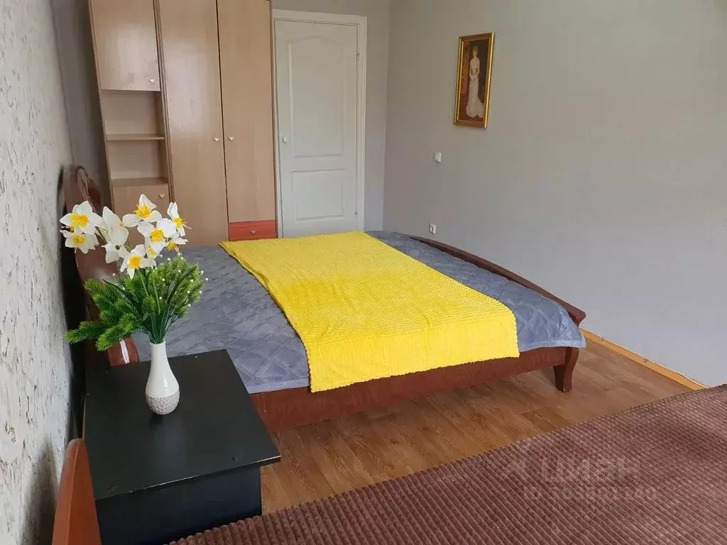 2-к кв. Ханты-Мансийский АО, Нижневартовск ул. Московкина, 5 (56.0 м) - Фото 1
