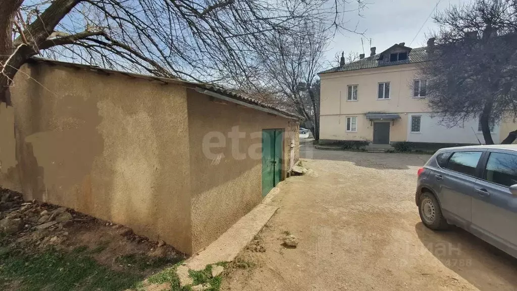 Гараж в Крым, Саки ул. Курортная (36 м) - Фото 1