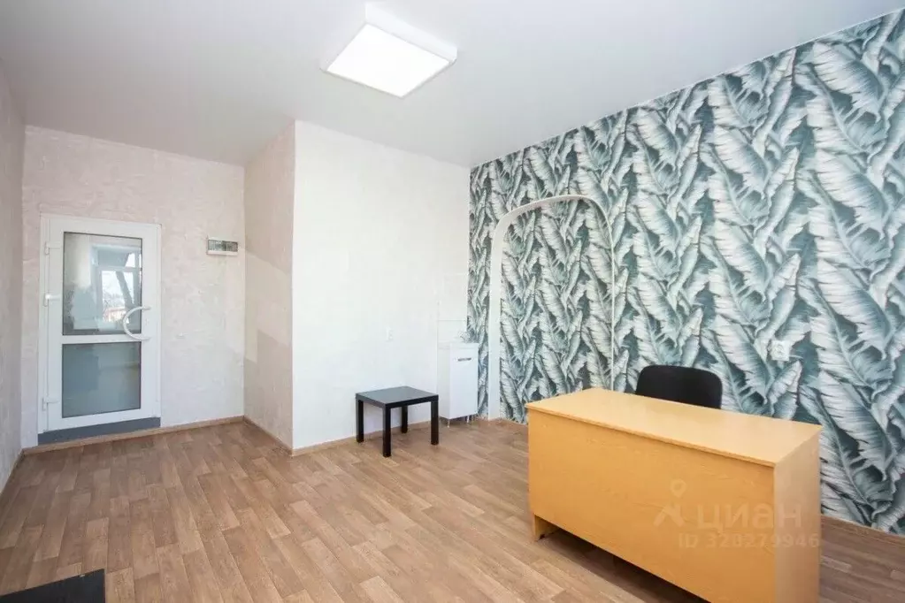 Офис в Тюменская область, Тюмень Аккумуляторная ул., 1 (19 м) - Фото 2