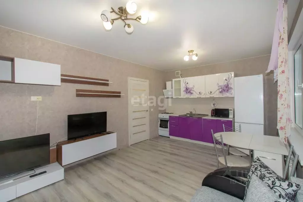 2-к кв. Тюменская область, Тюмень ул. Ю.-Р.Г. Эрвье, 32к1 (63.0 м) - Фото 1