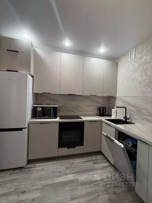 1-к кв. Москва ул. Братьев Гранат, 8 (37.0 м) - Фото 2