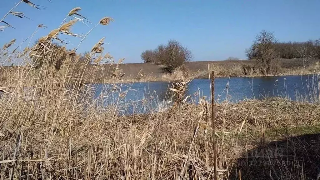 Дом в Краснодарский край, Усть-Лабинский район, Кирпильское с/пос, ... - Фото 1