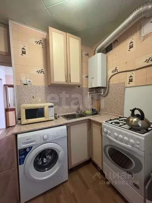 1-к кв. Удмуртия, Можга Можгинский район, Наговицынский мкр, 20 (28.6 ... - Фото 0