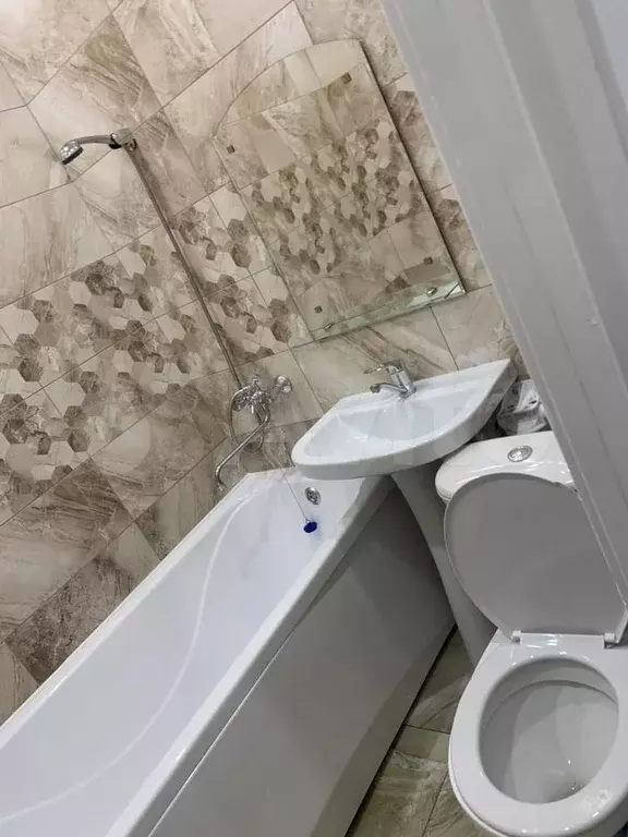 1-к. квартира, 35 м, 5/5 эт. - Фото 0