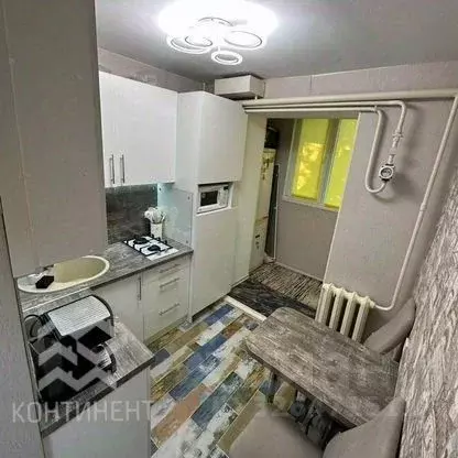 1-к кв. Крым, Сакский район, с. Уютное ул. Кирова, 6 (25.0 м) - Фото 1