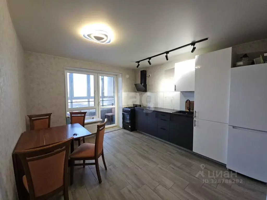 3-к кв. Калининградская область, Гурьевский муниципальный округ, пос. ... - Фото 1