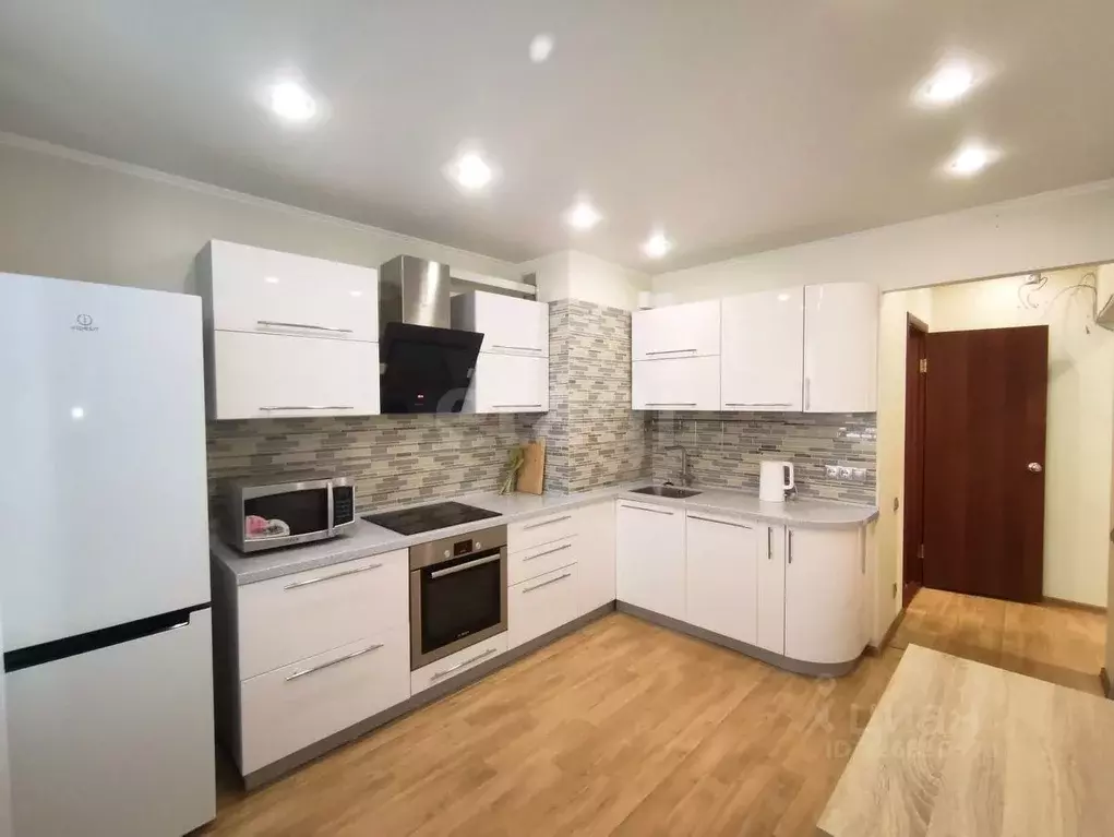 1-к кв. Тюменская область, Тюмень Мелиораторов мкр, ул. Сидора ... - Фото 1