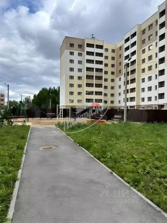 1-к кв. Калужская область, Калуга проезд 3-й Академический, 6 (36.0 м) - Фото 0