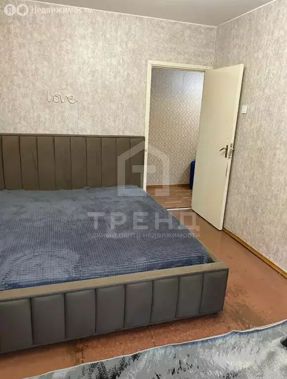 3-комнатная квартира: Санкт-Петербург, Учительская улица, 12к1 (61 м) - Фото 1