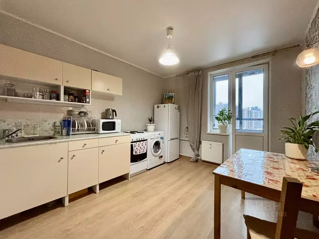 1-к кв. Ленинградская область, Мурино Всеволожский район, просп. ... - Фото 2