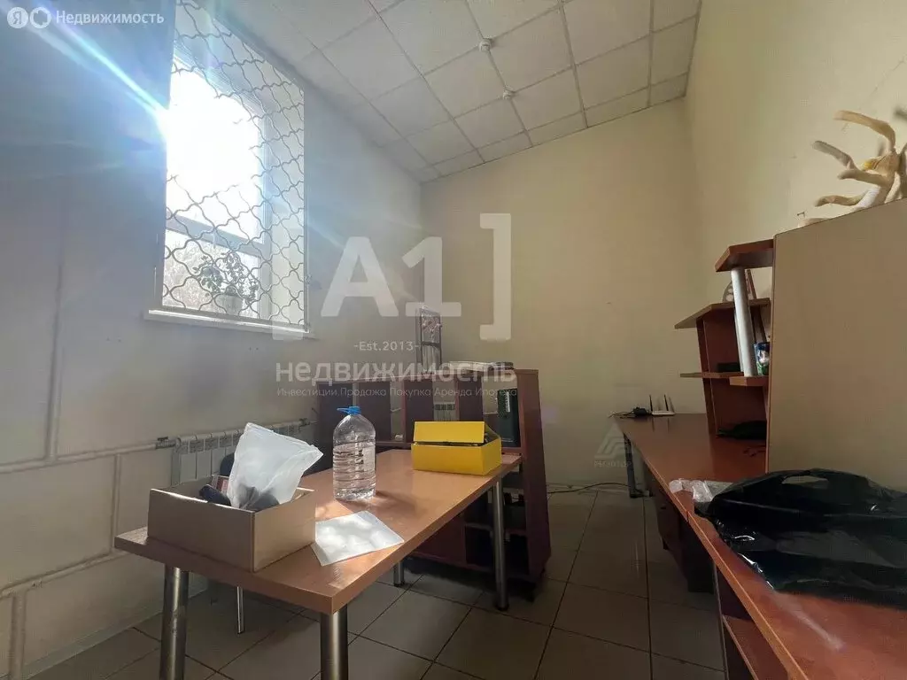 Помещение свободного назначения (143 м) - Фото 1