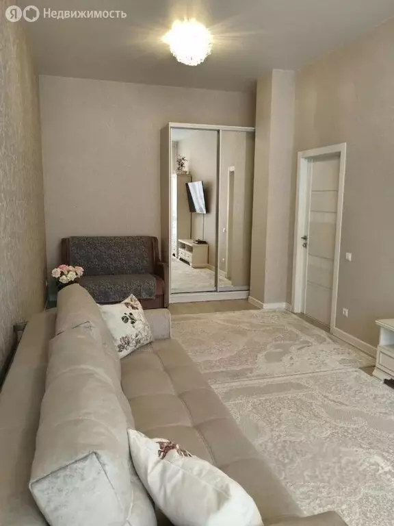 2-комнатная квартира: Геленджик, Крымская улица, 22к1 (71 м) - Фото 1