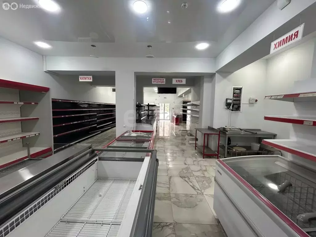 Торговая площадь (180 м) - Фото 2