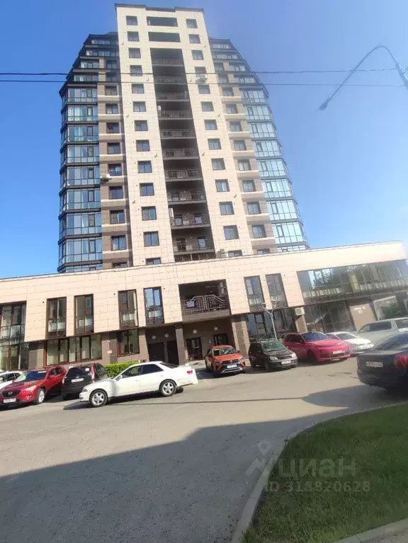 3-к кв. Алтайский край, Барнаул Интернациональная ул., 47 (83.4 м) - Фото 1