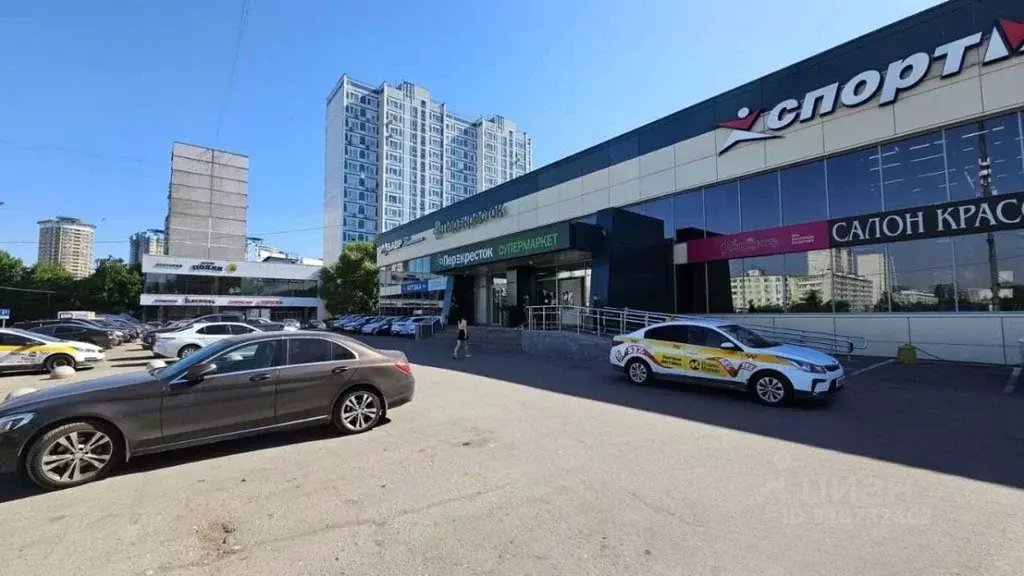 Помещение свободного назначения в Москва ул. Маршала Катукова, 18 (36 ... - Фото 1