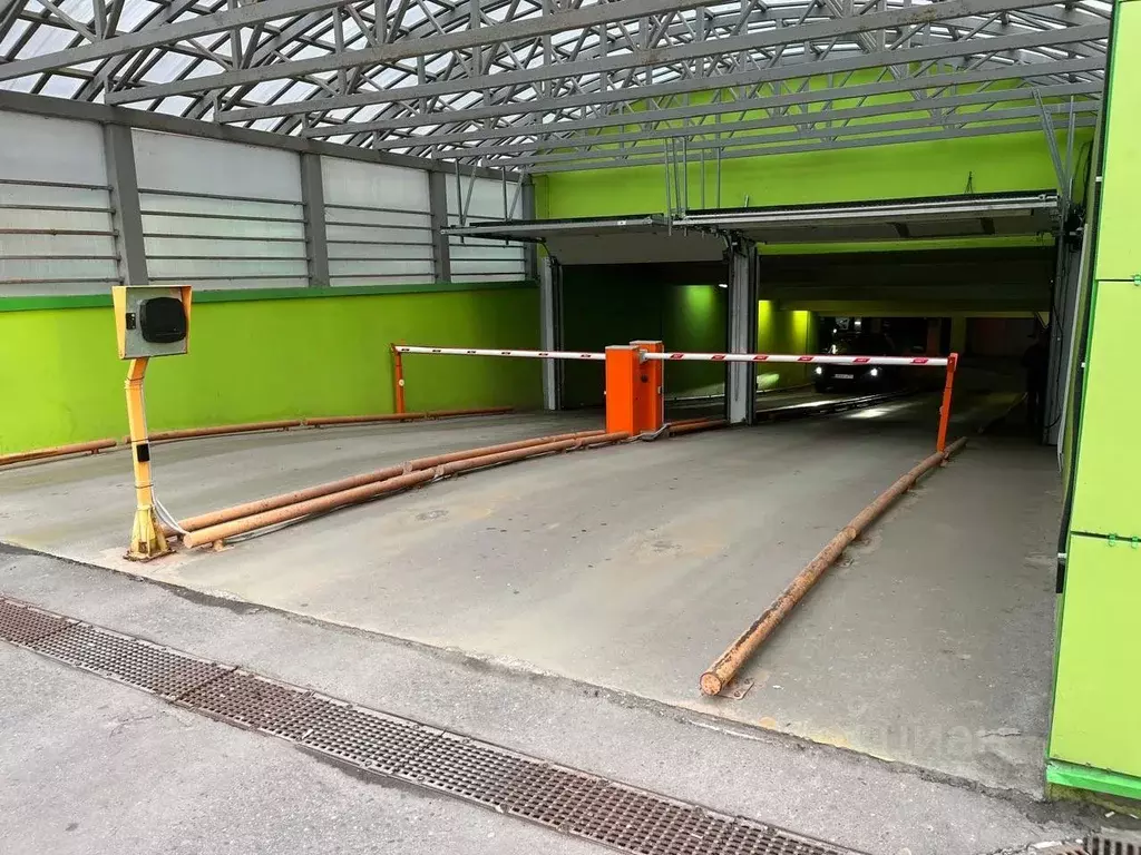 Гараж в Московская область, Одинцово ул. Сколковская, 1Д (15 м) - Фото 2