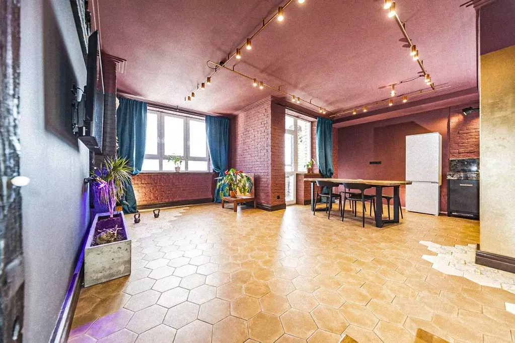 3-к кв. Свердловская область, Екатеринбург ул. Кузнецова, 7 (119.4 м) - Фото 2