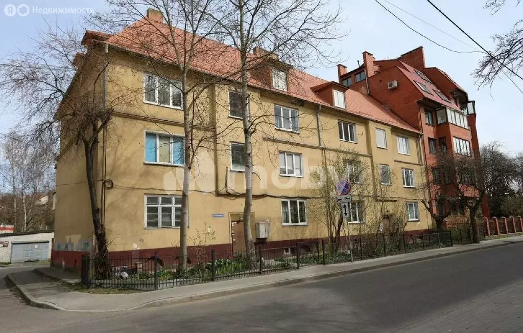 3-комнатная квартира: Калининград, Стрелковая улица, 4 (61 м) - Фото 1