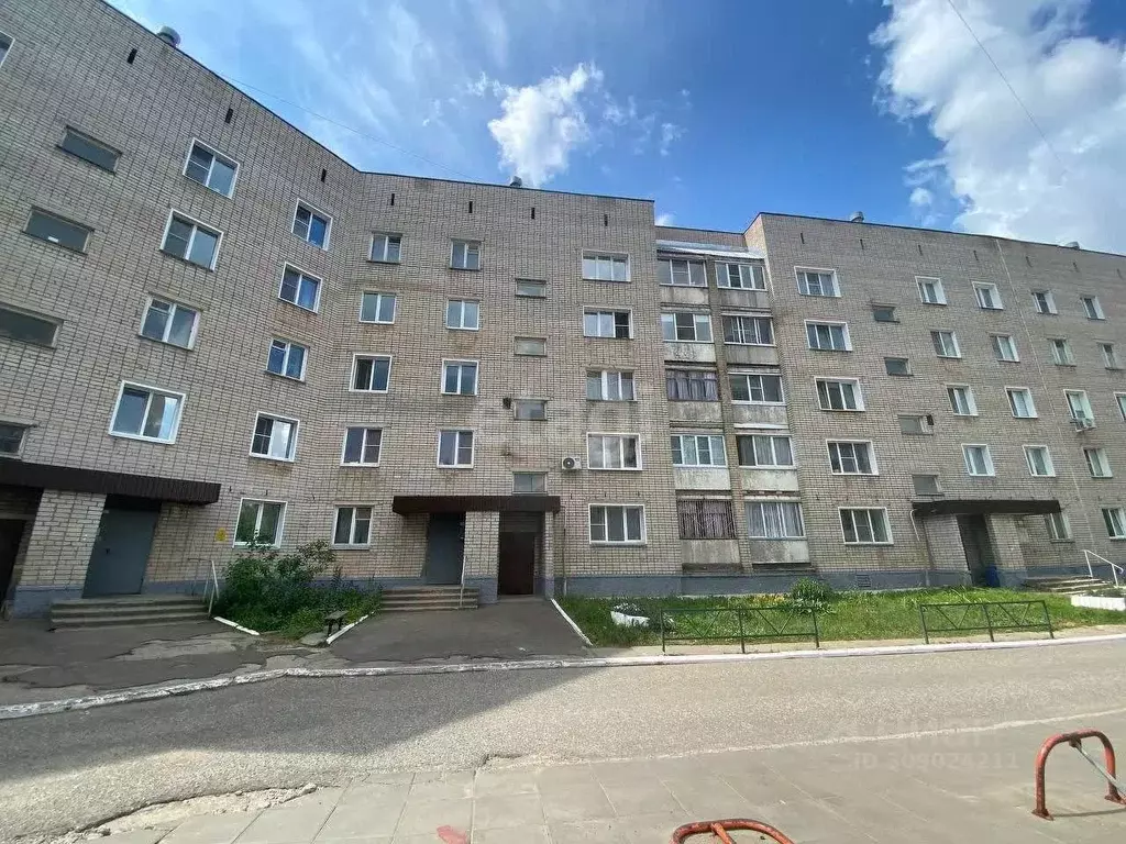 4-к кв. Кировская область, Кирово-Чепецк просп. Мира, 59 (72.5 м) - Фото 0