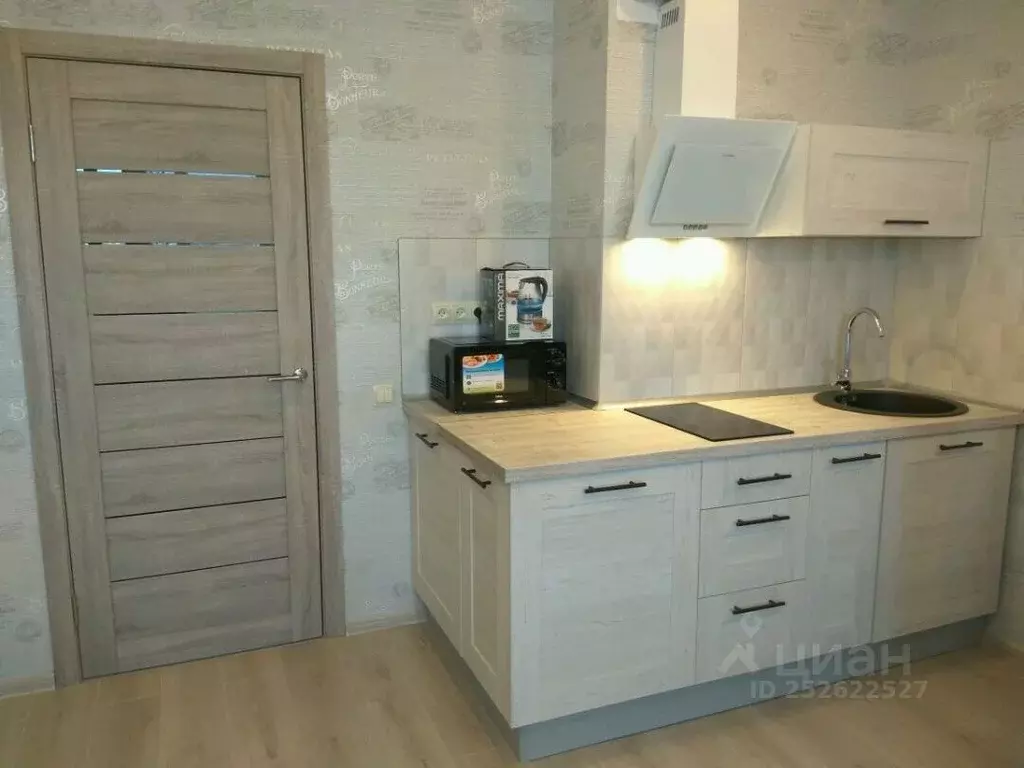 Студия Ленинградская область, Мурино Всеволожский район, ул. ... - Фото 1