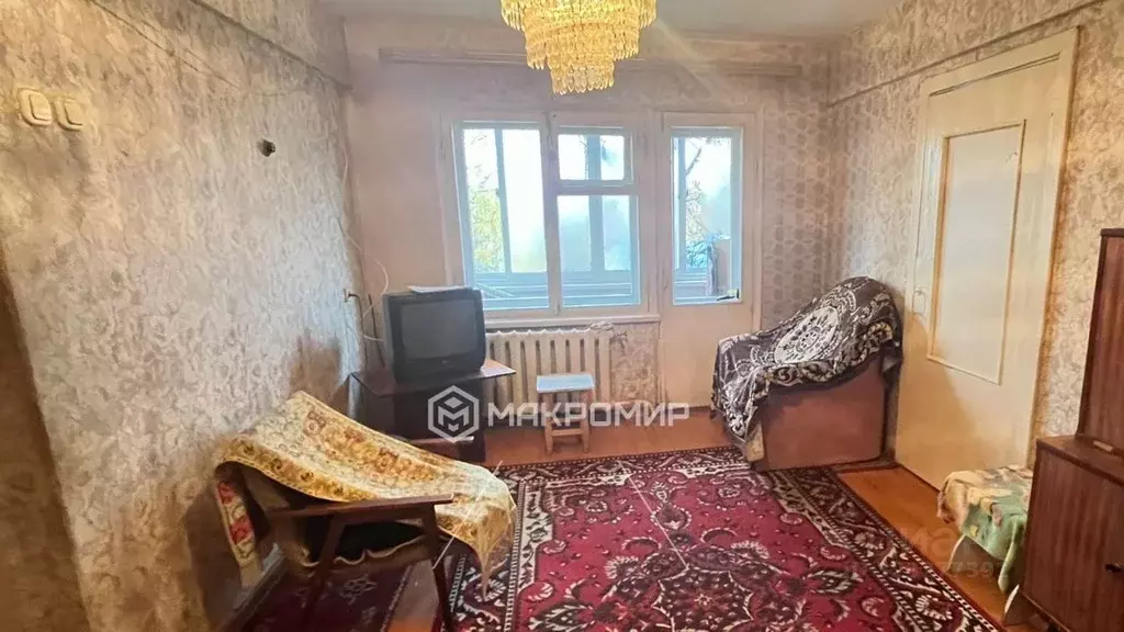 3-к кв. Брянская область, Брянск ул. Камозина, 6 (58.6 м) - Фото 1