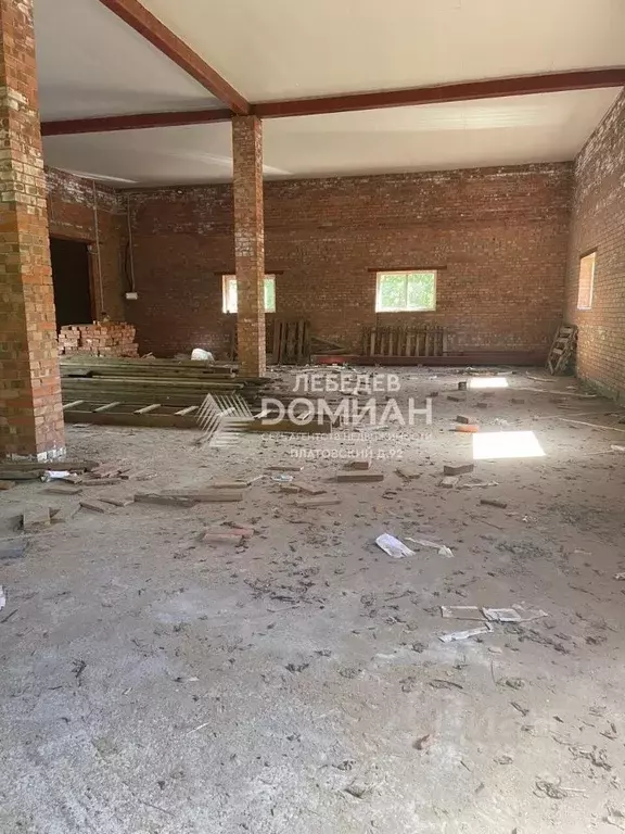 Помещение свободного назначения в Ростовская область, Новочеркасск ... - Фото 1