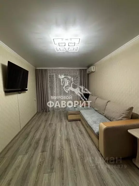 3-к кв. Оренбургская область, Орск Новый город мкр, ул. Короленко, ... - Фото 1