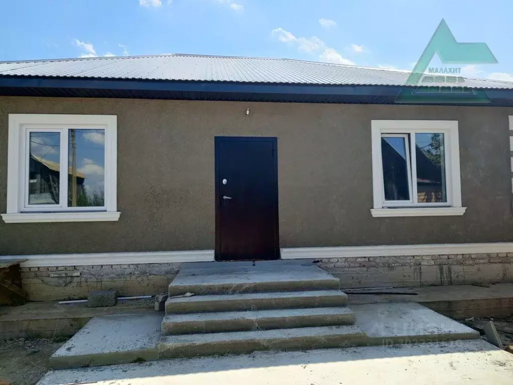 Дом в Оренбургская область, Оренбургский район, Весенний сельсовет, ... - Фото 1