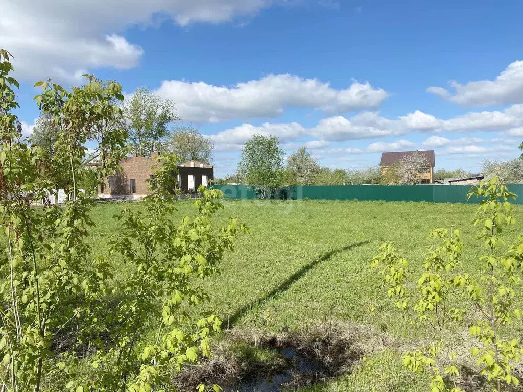 Участок в Калужская область, Перемышльский район, Ахлебинино с/пос, с. ... - Фото 1