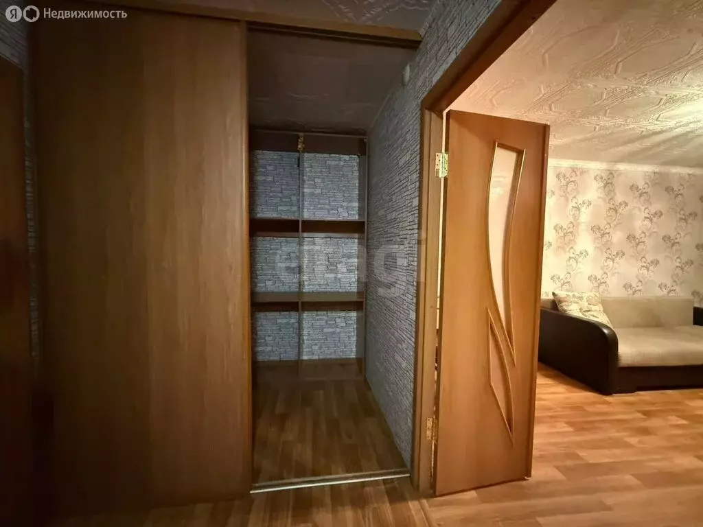 2-комнатная квартира: Бежецк, улица Радищева, 5/35 (60.2 м) - Фото 2