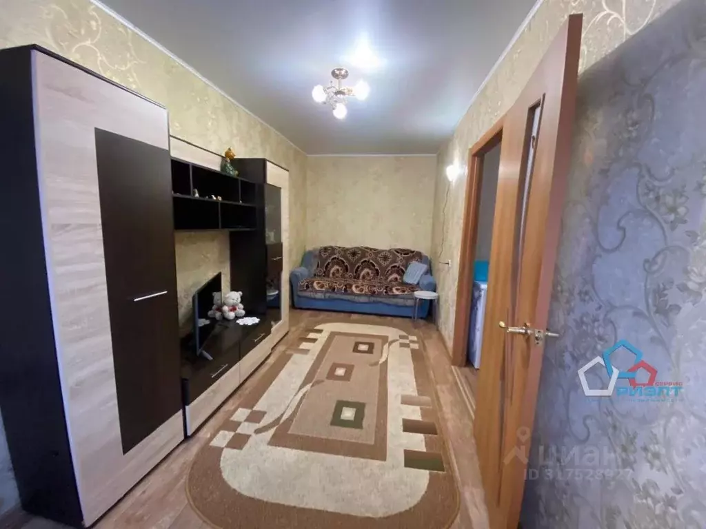 2-к кв. Омская область, Омск ул. Пушкина, 113 (43.7 м) - Фото 1