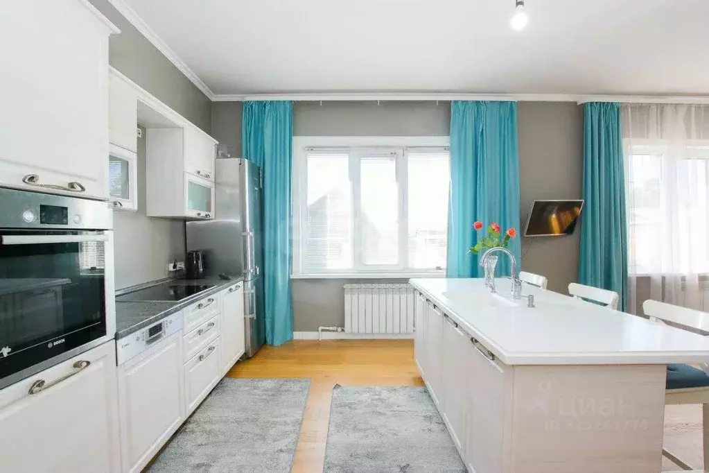 Дом в Бурятия, Улан-Удэ Радужный мкр, проезд Военная улица 2-й, 10А ... - Фото 1