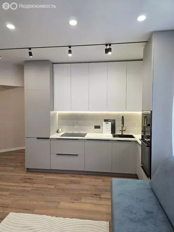 2-комнатная квартира: Киров, улица Героя Ивана Костина, 2 (76 м) - Фото 1