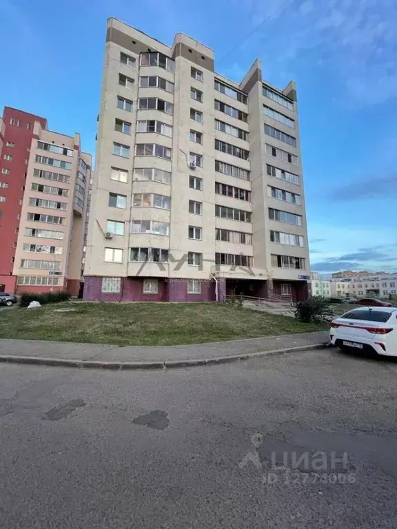 2-к кв. Татарстан, Набережные Челны пос. зяб, 19-й комплекс, 2 (55.2 . - Фото 0