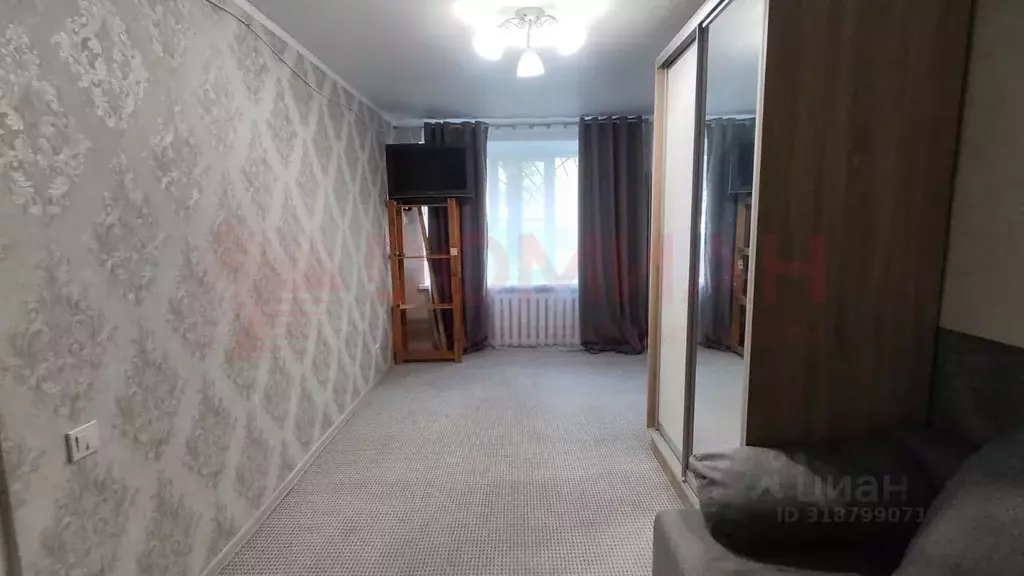 1-к кв. Ростовская область, Аксай ул. Платова, 6 (30.0 м) - Фото 0