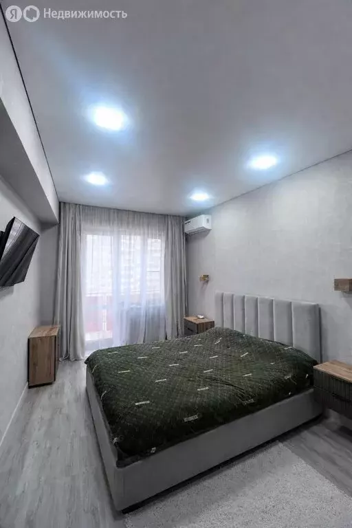 3-комнатная квартира: Нальчик, улица Атажукина, 18 (94.2 м) - Фото 1