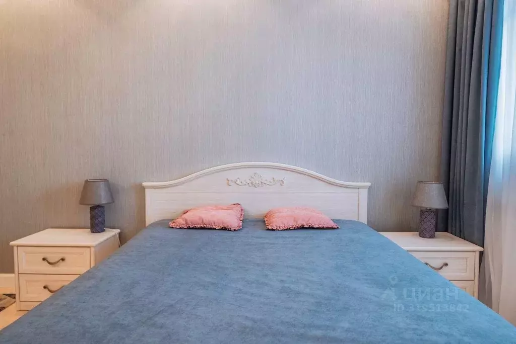 Квартира, 2 комнаты, 63.7 м - Фото 0