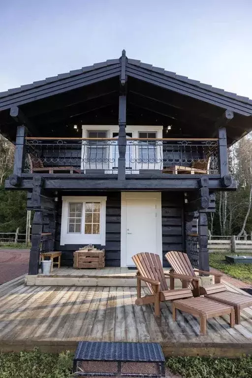 Дом в Ленинградская область, Лодейнопольский район, Янегское с/пос, ... - Фото 1