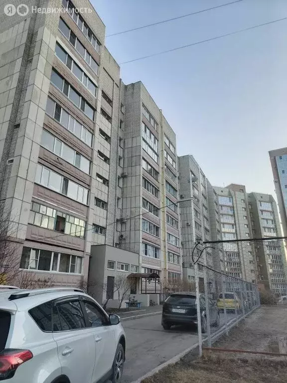 4-комнатная квартира: Курган, улица Карельцева, 90 (73.5 м) - Фото 1
