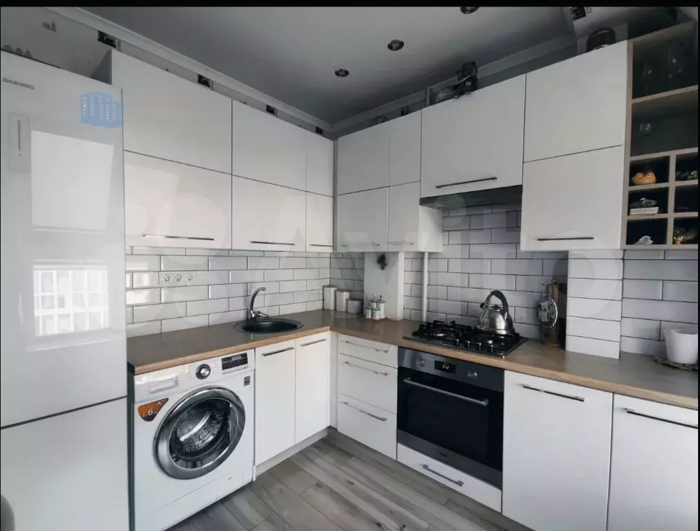 1-к. квартира, 40 м, 4/5 эт. - Фото 0