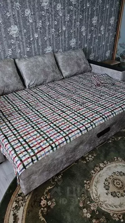 1-к кв. Волгоградская область, Волгоград Семь Ветров мкр, ул. ... - Фото 1