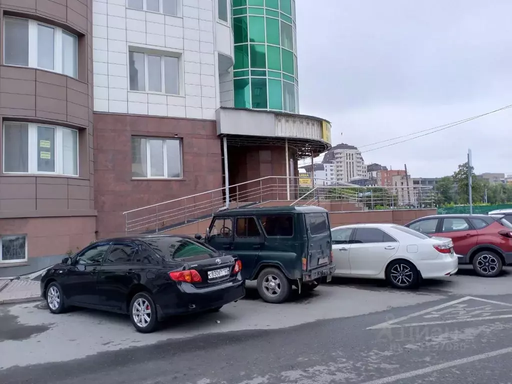 Офис в Тюменская область, Тюмень ул. Малыгина, 4 (340 м) - Фото 2