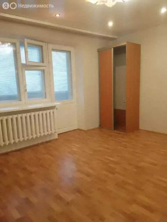 1-комнатная квартира: Ялуторовск, улица Менделеева, 9А (44 м) - Фото 1